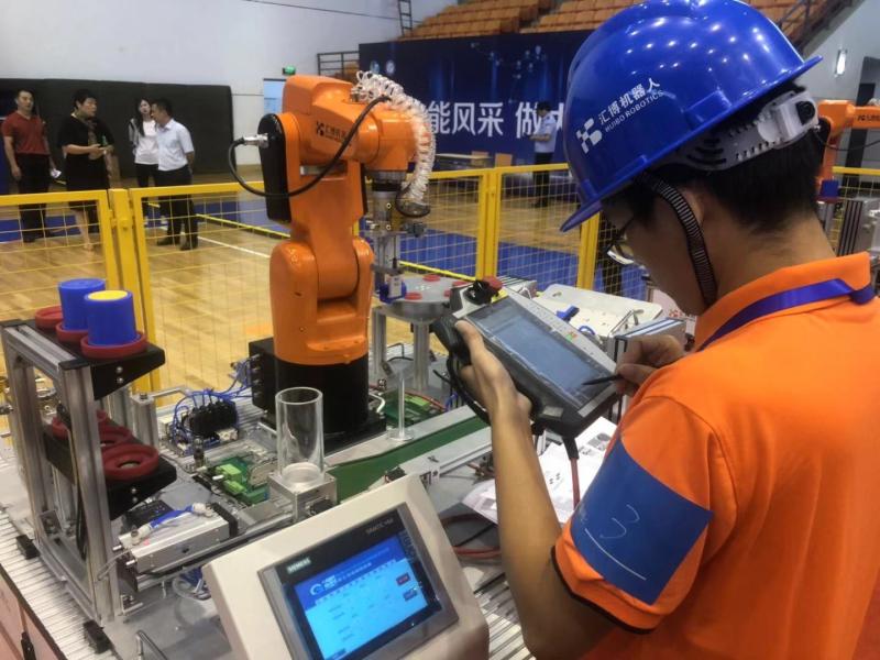 工業(yè)機器人編程、數(shù)控機床操縱…長三角G60科創(chuàng)走廊九城市計劃培育萬名高技能人才
